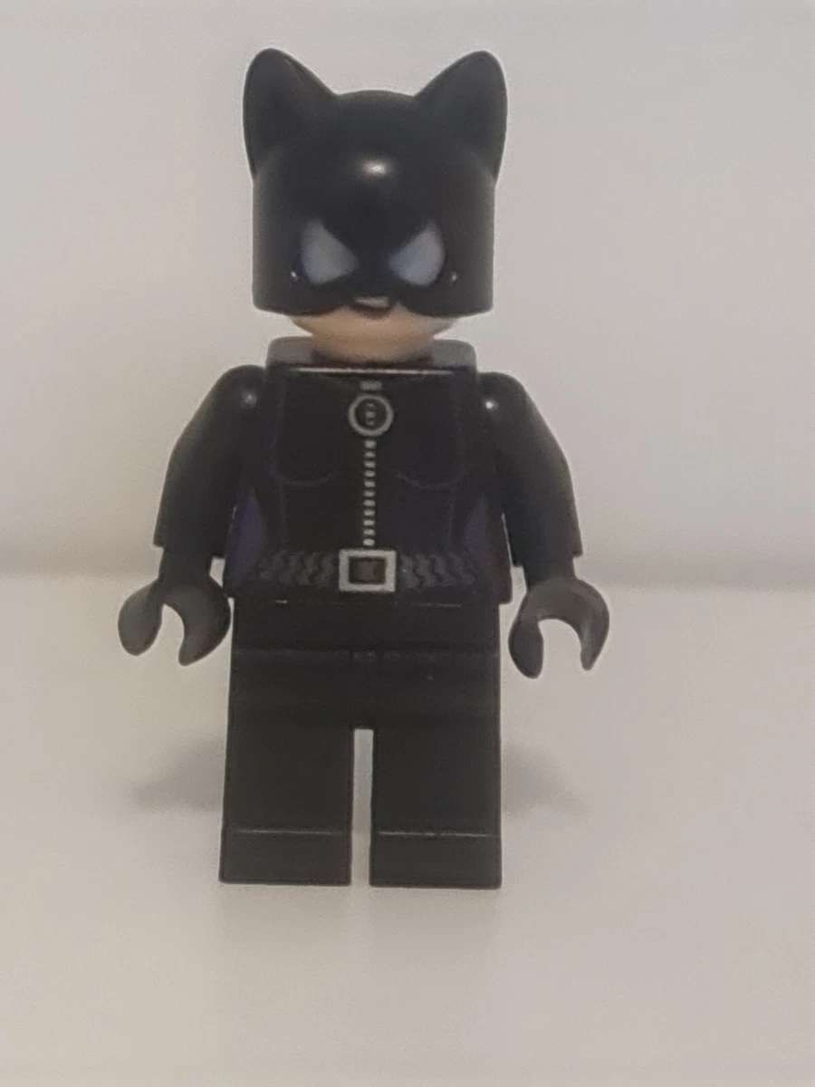 LEGO® DC Super Heroes Catwoman with Red Goggles Minifigure Batman 2 76122 sh0595