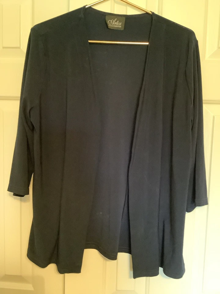 Conjunto de chaqueta abierta y pantalones Artex Collection para dama azul marino de 2 piezas, talla XL Foto 3 de 4