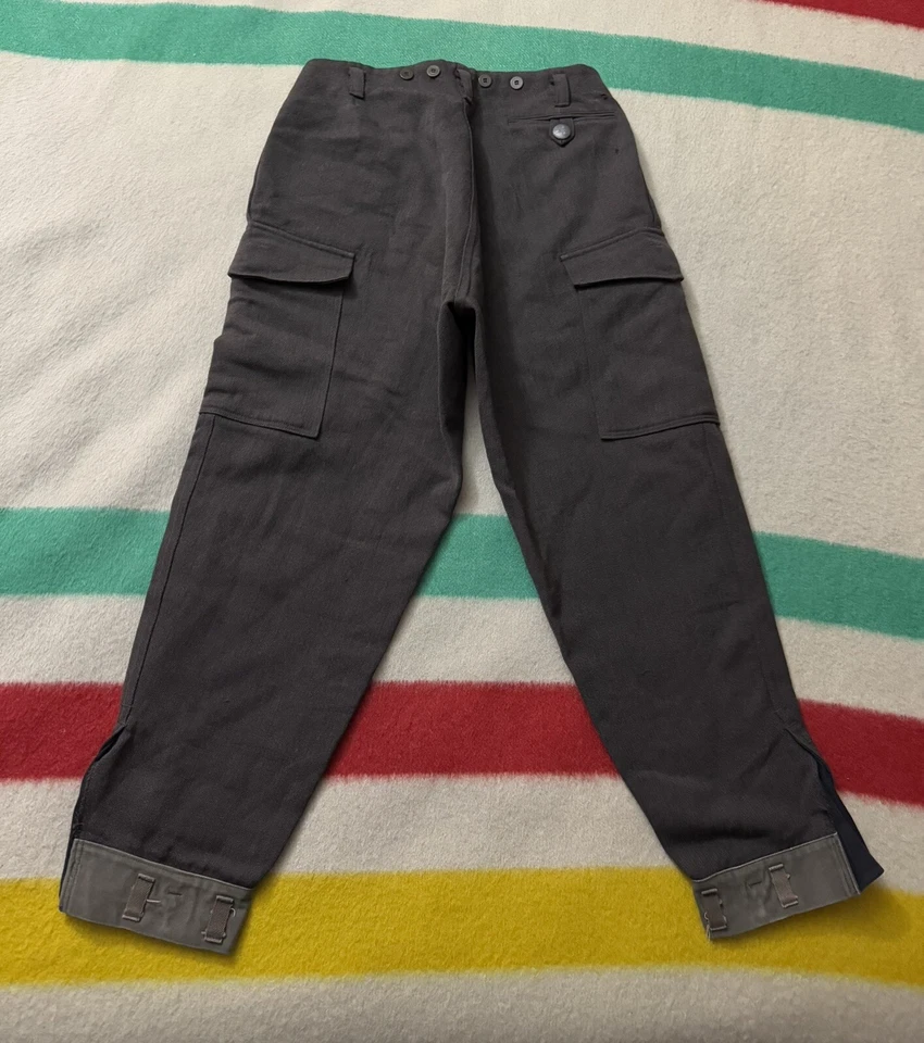 Винтажные военные штаны-карго 60-х M60 из шведской хлопковой смеси 32x28,5 серые серые C46 - Изображение 2 из 4