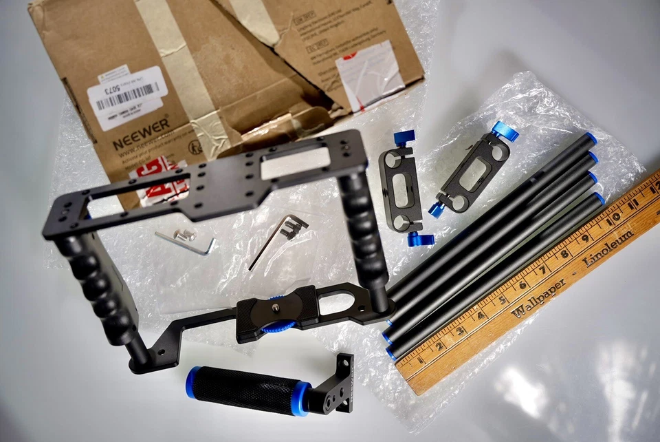 Neewer CG-MF Camera Cage Kit – DSLR/Mirrorless Stabilizer Rig Mount – Tested - Image 3 of 4