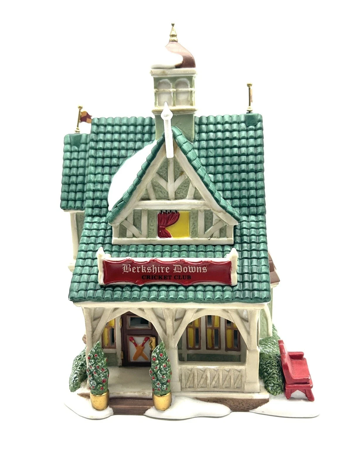 Department 56 Berkshire Downs Cricket Club - Thumbnail 2