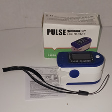 PULSE LK88 Fingertip Pulse Oximeter LED Display CE Blue/White w/ Box Lanyard h13