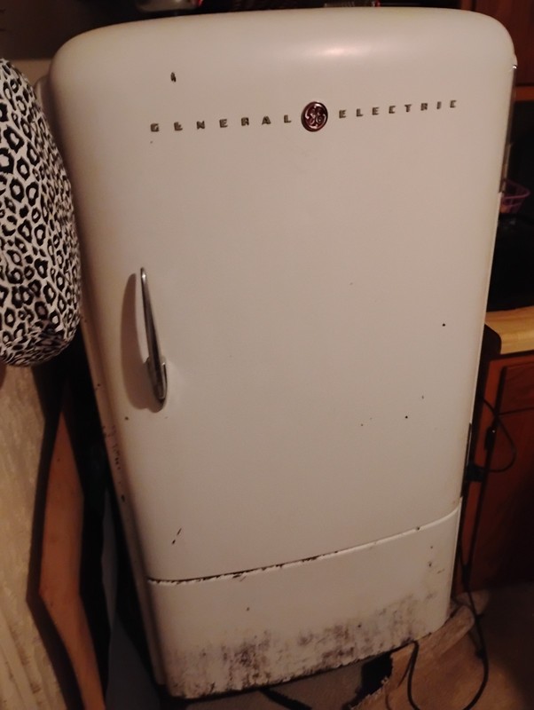 General Electric Vintage Refrigerator White 
