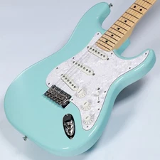 Fender Made In Japan Hybrid II FSR Collection Stratocaster Daphne Blue