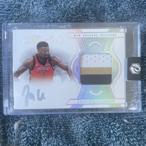 Zion Williamson Flawless Patch Auto /25  