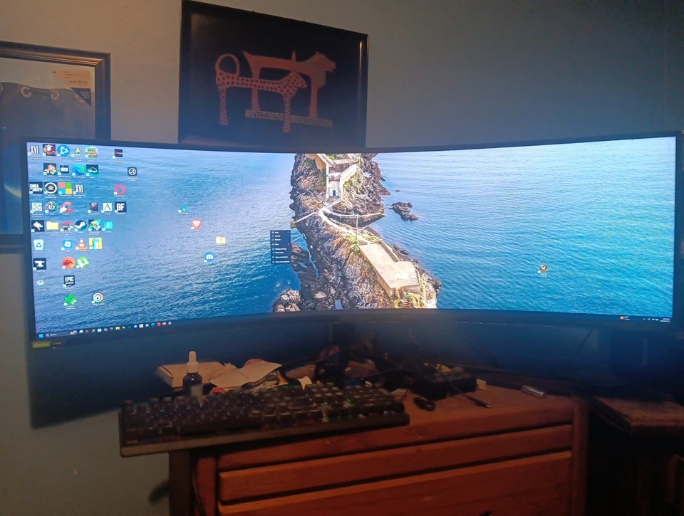 nearly new  - Image 2 of 4