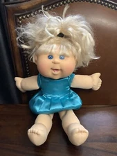 Cabbage Patch Kids doll Blonde Blue Eyes Blue Dress 2014 Blue Signature, Great!