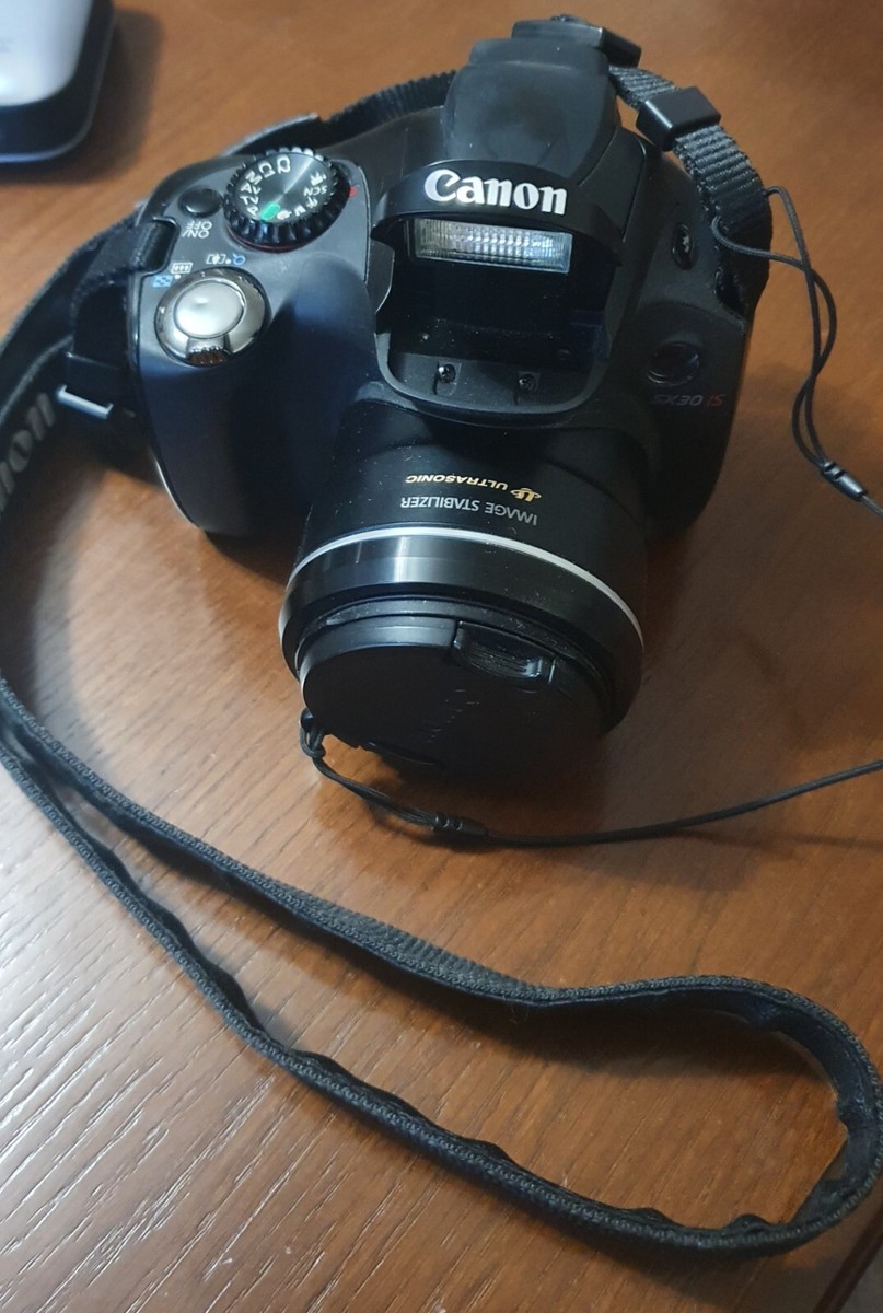Canon PowerShot SX30 IS 14.1MP Digital Camera 35x Ultra Wide-angle