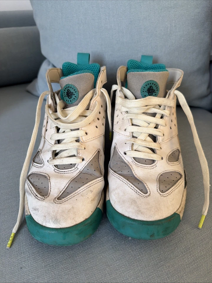 Nike Air Tech Challenge Huarache, photo 2 of 5