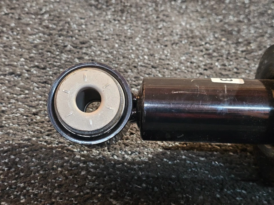 Rear Shock & Spring Assembly For 2007-2017 Ford Expedition Lincoln Navigator - Image 4 of 4