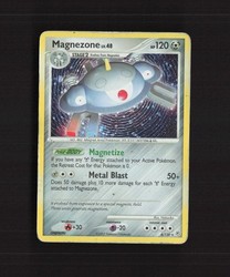 Magnezone 8/130 Holo Rare Diamond & Pearl Base Set Pokemon Card