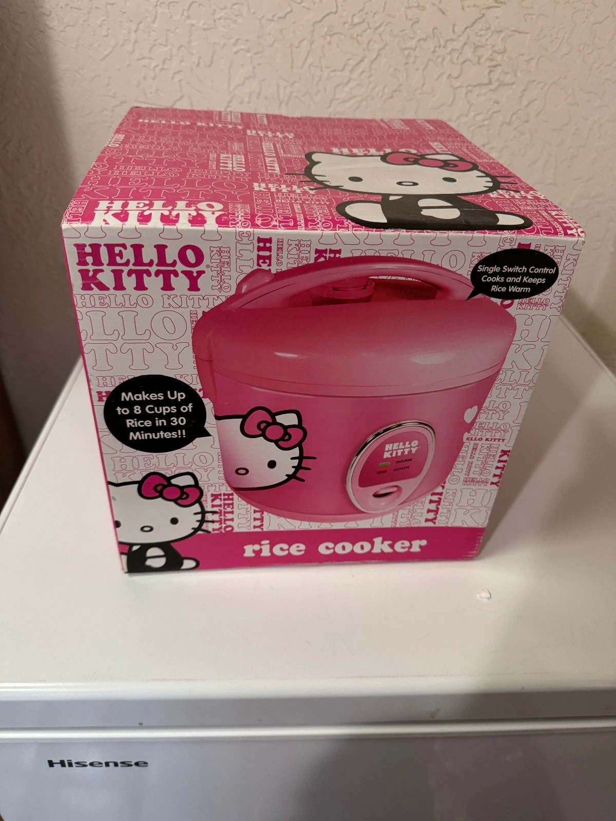 Hello kitty pink rice cooker
