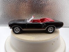 1967 FORD MUSTANG GT CONVERTIBLE         2012 GREENLIGHT GL MUSCLE    1:64