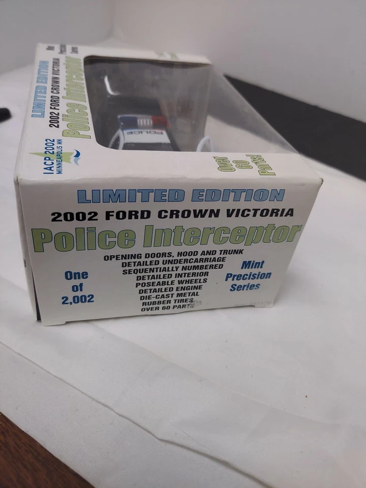 Minneapolis Police Interceptor 2002 IACP Gearbox Limited Edt. #0840 of 2002  - Image 4 of 4