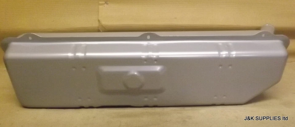 CLASSIC MINI VAN AND ESTATE FUEL TANK / PETROL TANK COMPLETE WITH SENDER - Image 4 of 4