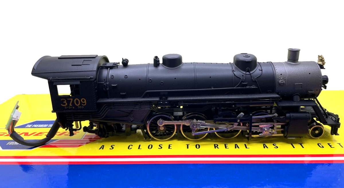 HO ATHEARN GENESIS G9014 USRA 2-8-2 LIGHT MIKADO GRAND TRUNK # 3709 DCC READY HO ATHEARN GENESIS G9014 USRA 2-8-2 LIGHT MIKADO GRAND TRUNK # 3709 DCC READY