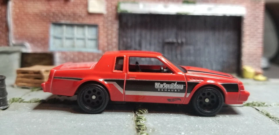 2021 Custom Hot Wheels '87 Buick Regal GNX w/Real Riders Read Description Below - Image 3 of 4