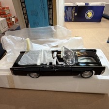 Franklin Mint Lincoln Continental 1961 Car (3...