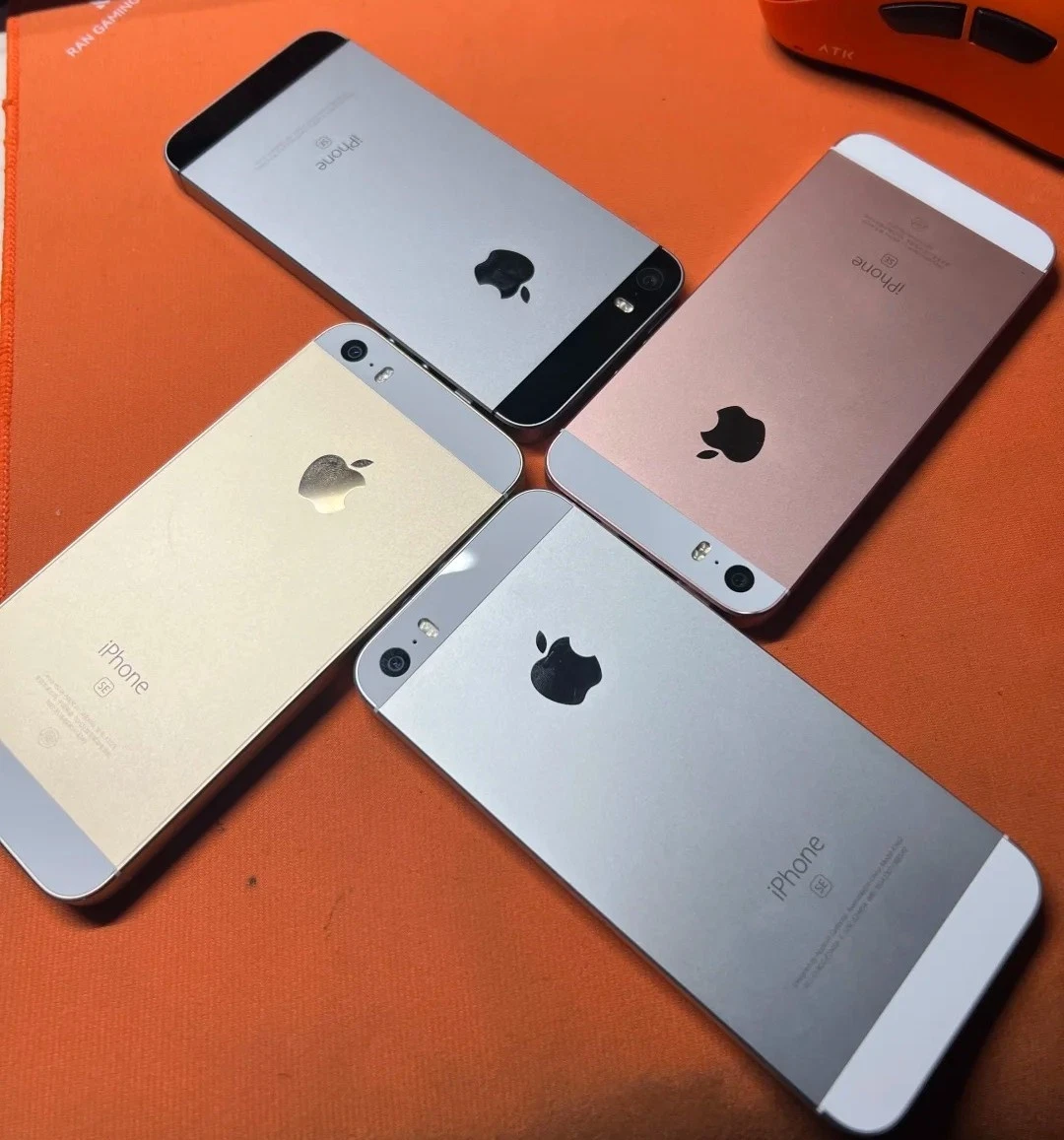 iPhone SE Gray 64GB for sale | eBay