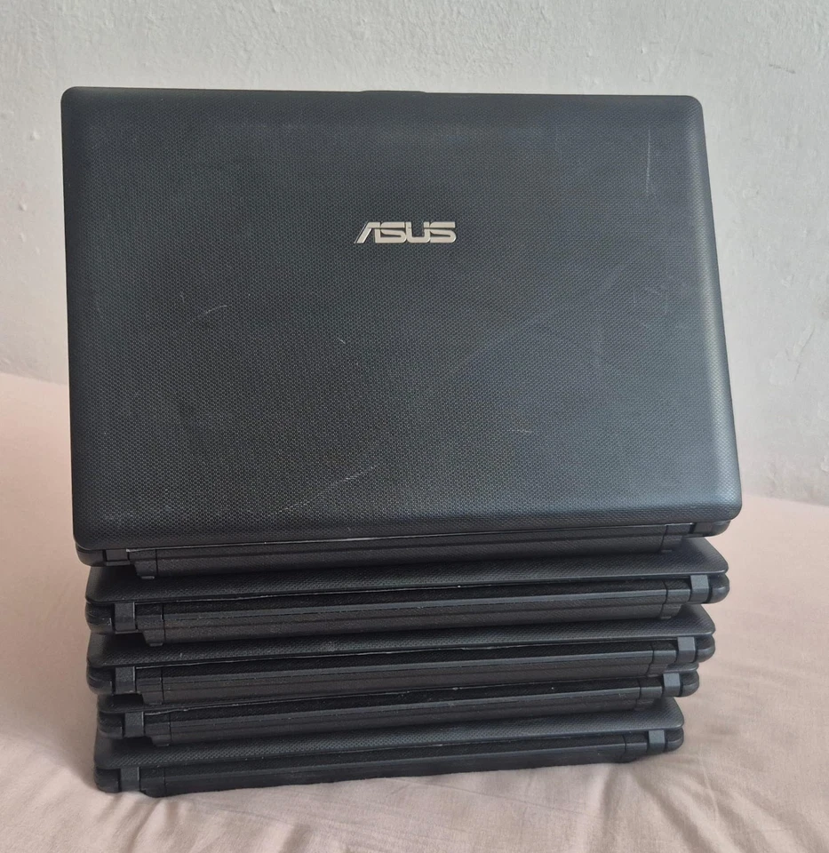 Lot 5xASUS Eee PC X101CH Intel Atom 1.60 GHz 1GB RAM Bios Tested Good Condition - Image 3 of 4