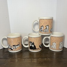 Takahashi Vintage 1970’s Ceramic Mug Set Of Four Cat w Kittens JAPAN City Cats