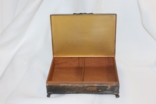 Vintage EPNS Cigarette / Cigar Box &ndash; Wooden Interior &ndash; Hinged Lid