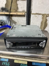 JVC CD Reciever KD-S721R 12V Single-DIN 