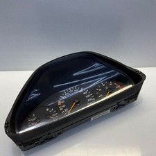 Mercedes-Benz E W210 2000 Diesel Geschwindigkeitsmesser Cockpit 2105401448 Mercedes-Benz E W210 2000 Diesel Geschwindigkeitsmesser Cockpit 2105401448