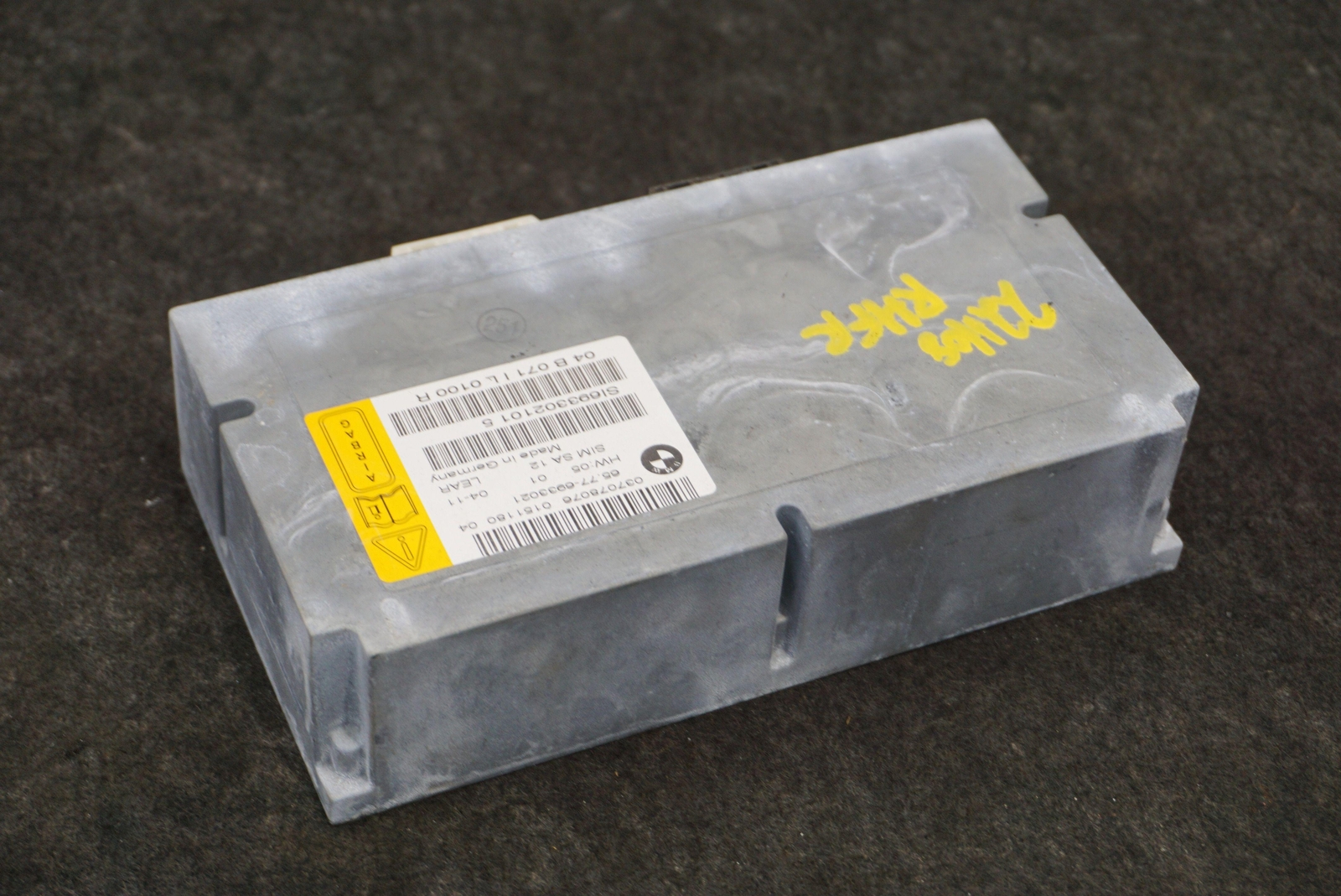 Restraint Gateway Control Module 65770400753 OEM Rolls Royce Phantom 2003-17