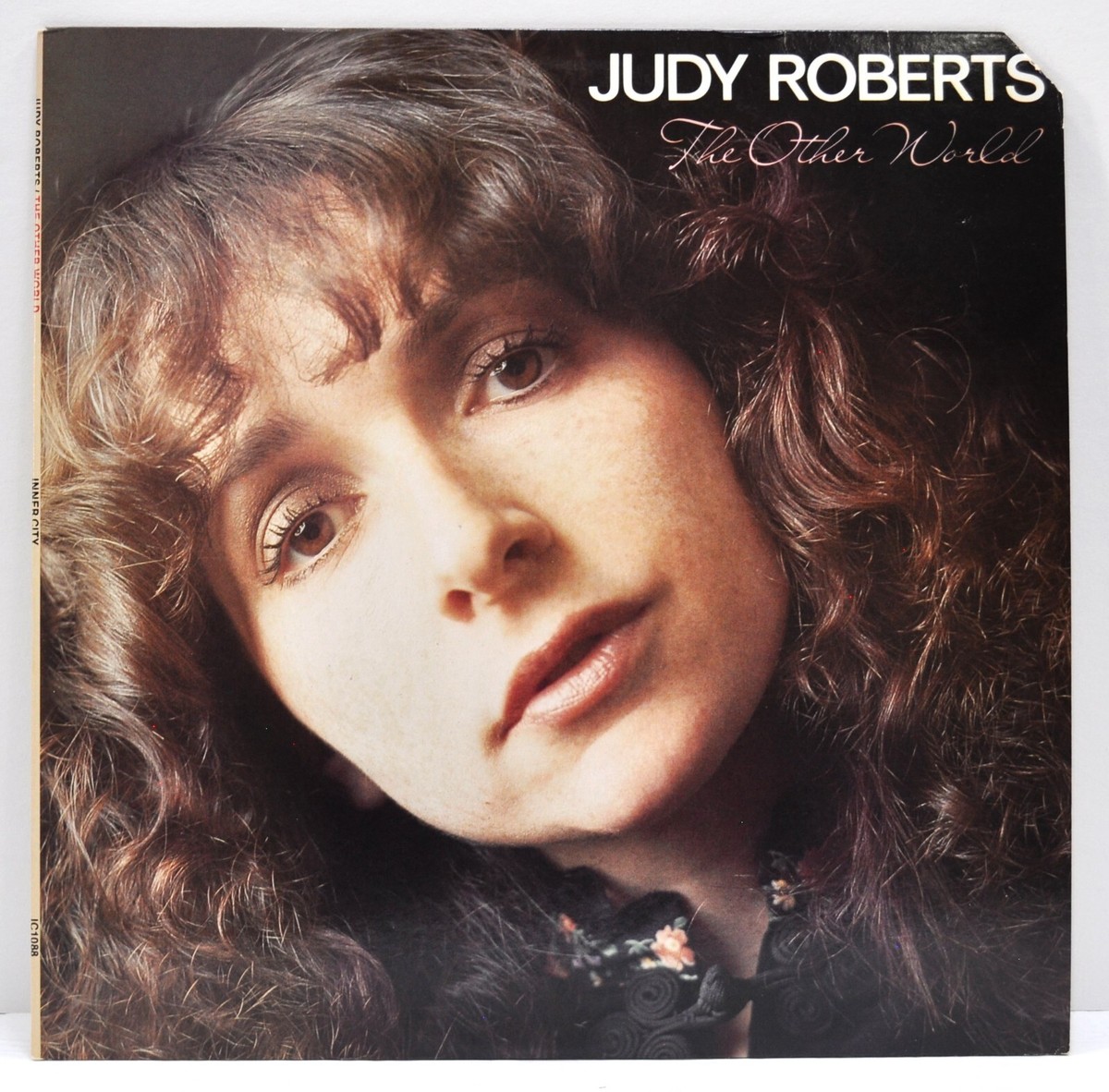 【国内盤再発】Judy Roberts／Nights In Brazil Nights In Brazil - Judy Roberts (1981) - YouTube