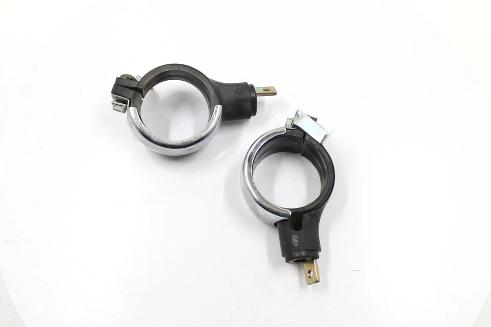 Suzuki Marauder 800 2004 cromo OEM intermitente delantero soporte de montaje Foto 2 de 4