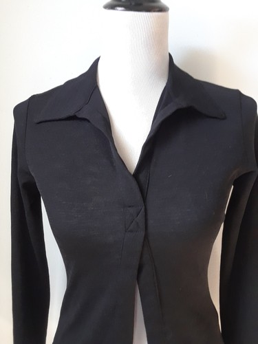 Small LILLY PULITZER Black Long Sleeve Cotton Stretch Open Front Top - Picture 2 of 4