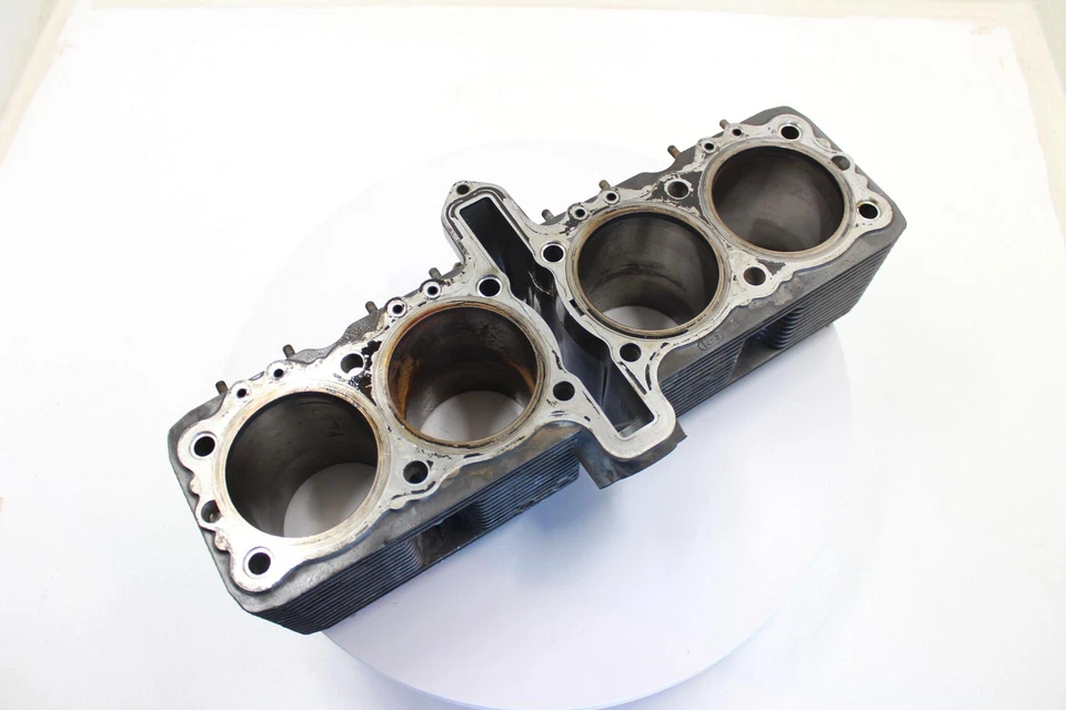 03 SUZUKI BANDIT 1200 GSF1200S OEM ENGINE MOTOR PISTON CYLINDERS BLOCK JUG - Image 4 of 4