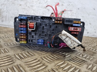 MERCEDES BENZ C CLASS FUSE BOX A2118209126 AUTO C180 W203 SALOON