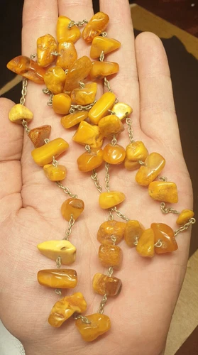 Vintage USSR Baltic amber 41 g yolk yellow necklace