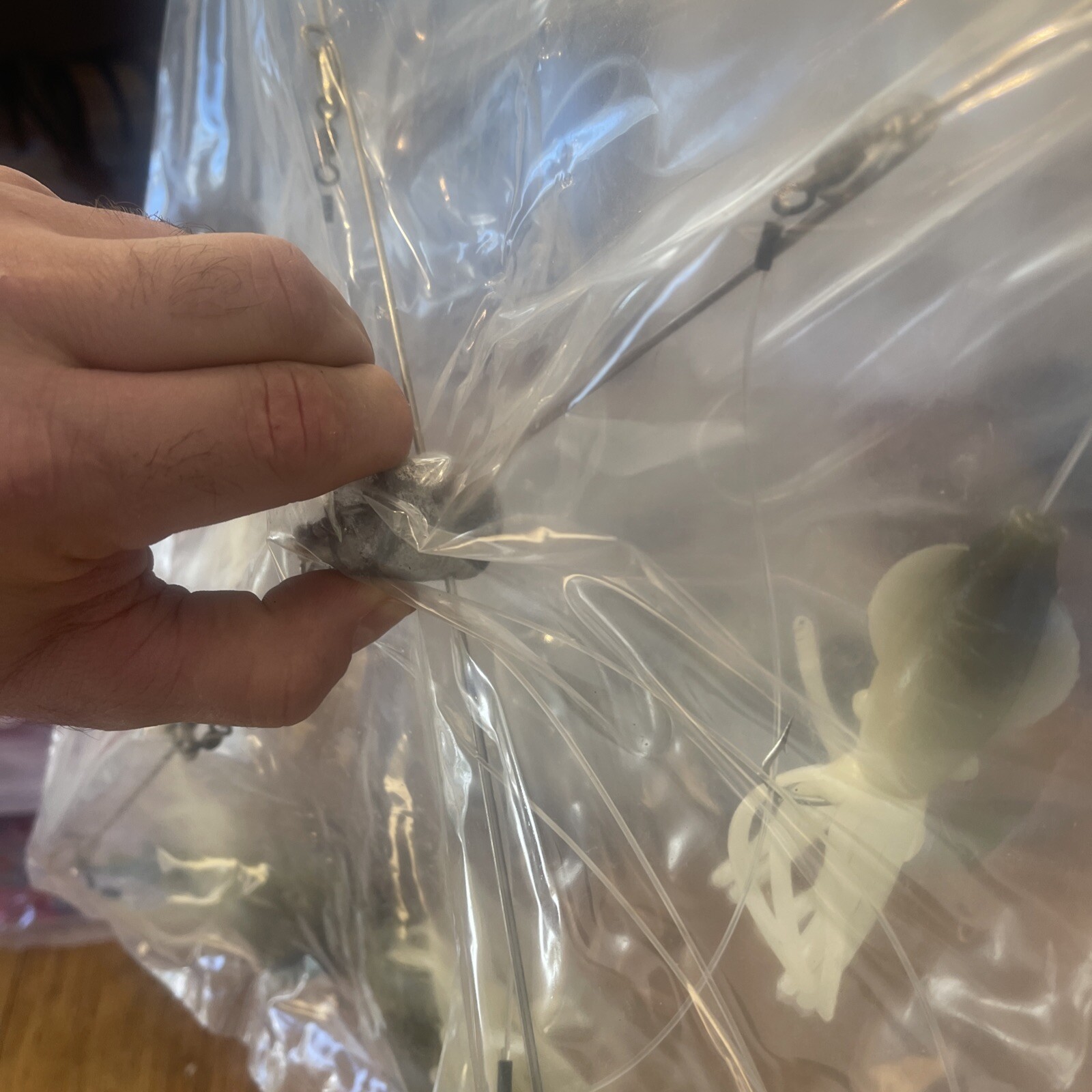 9” Umbrella Rig 4 Arm 11” With 5.5” Squid (9)  8/0 Mustad New Pkg Gray Glow New - Image 14