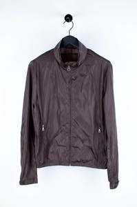thin windcheater