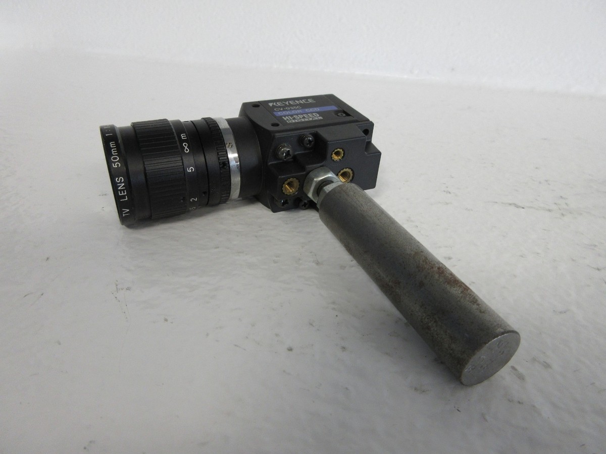 KEYENCE CV-035C USED HI-SPEED DIGITAL COLOR CCD CAMERA KEYENCE CV-035C USED HI-SPEED DIGITAL COLOR CCD CAMERA