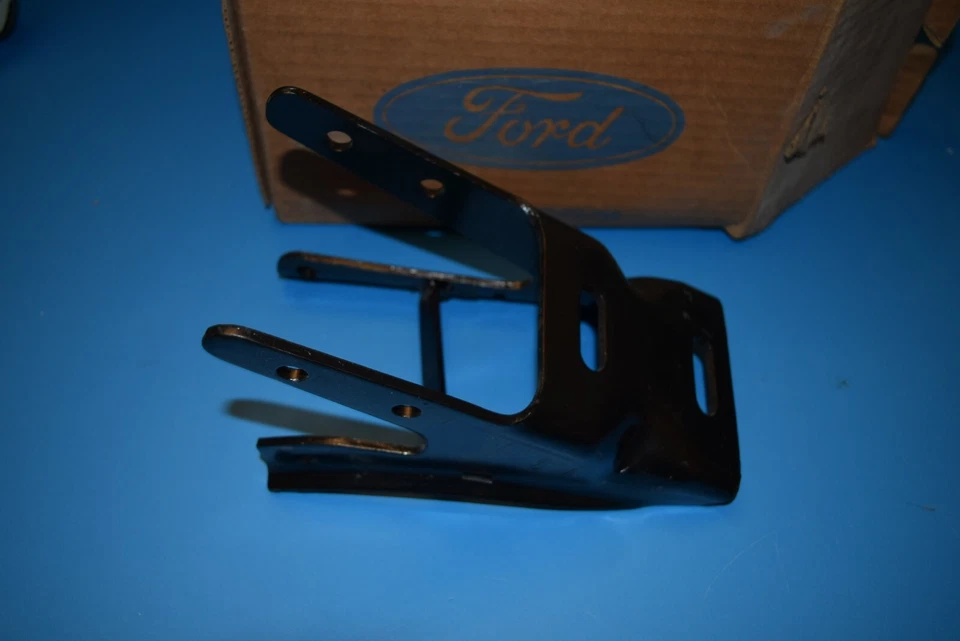 KIT REPARACIÓN PARACHOQUES DELANTERO FORD F150 F250 EXPEDITION 1997-2004 NUEVO DE STOCK Foto 3 de 4