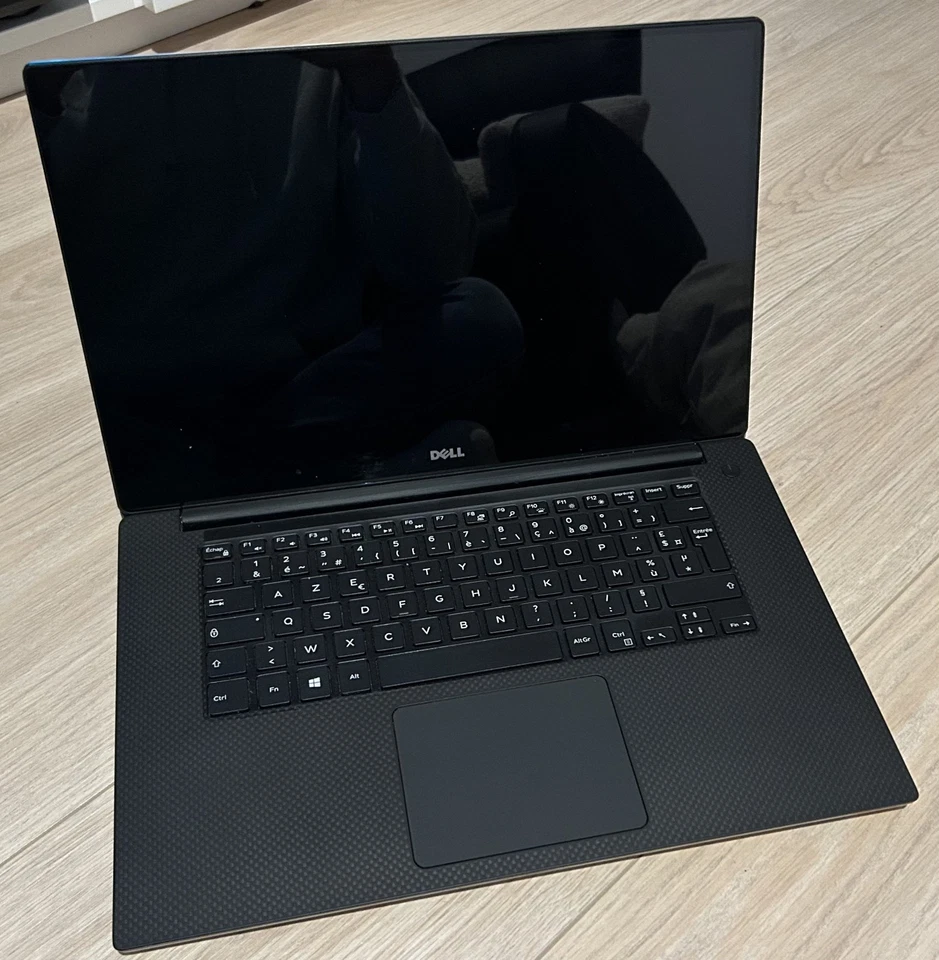 Dell XPS 15 9550 , NTEL CORE I7, NVIDIA GTX 960M - Photo 1/3