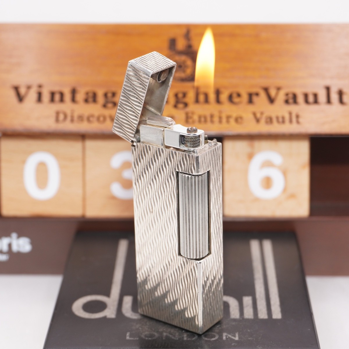 その他 Dunhill Lighter Rare Dunhill Lighter Brushed Gold Color_Ultrasonically