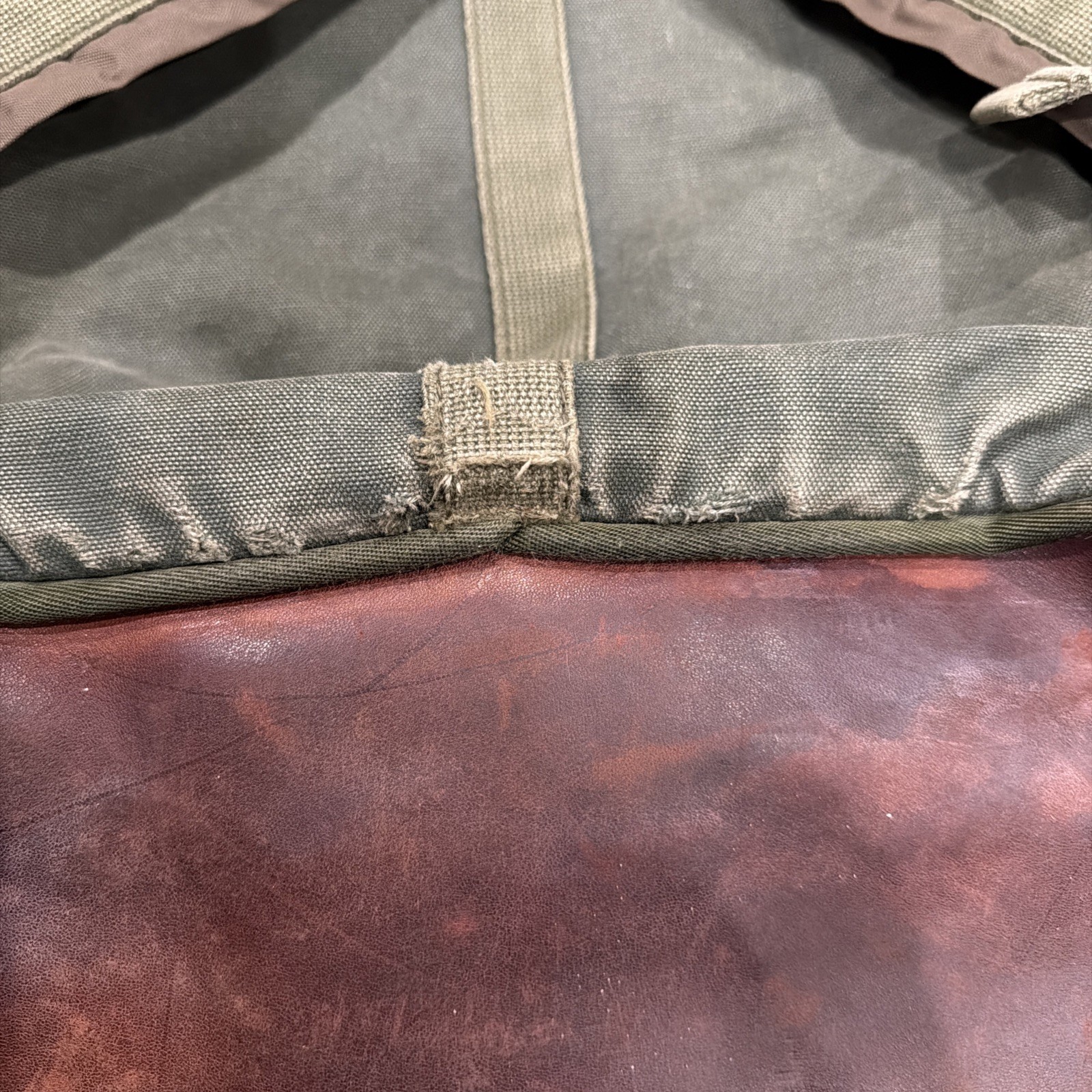 Orvis Battenkill Canvas Leather Backpack Green Br… - image 9