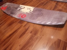 Hyperlite Apex 137 Full 3 Stage Rocker Wakeboard 2008