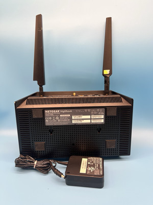 NETGEAR Nighthawk Smart WiFi Router AC1900 R7000 2.4ghz USB 3.0 Very good  