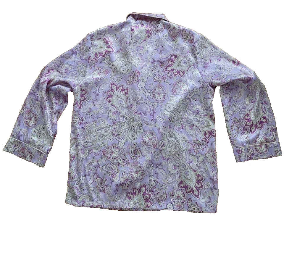 Top de pijama de satén con estampado de cachemira y botones Oscar De La Renta púrpura rosa S A001077 Foto 3 de 4