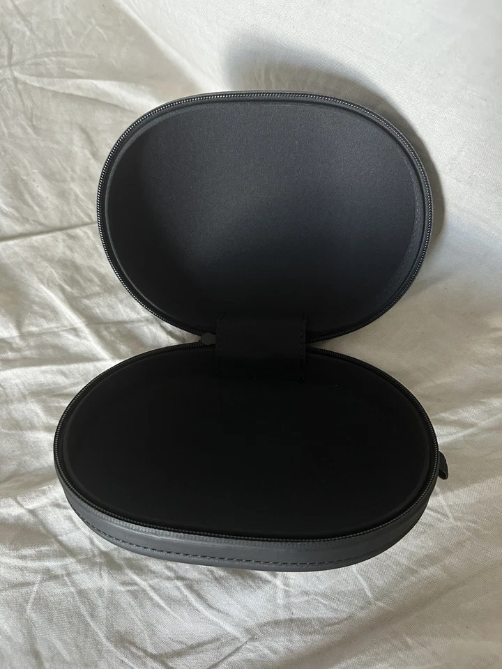 Bolsa/manga Beats By Dr. Dre - negra solo el estuche. Foto 3 de 4