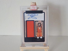 2025 Panini WNBA One and One Tina Charles Connecticut Sun Jersey Auto Card 28/49