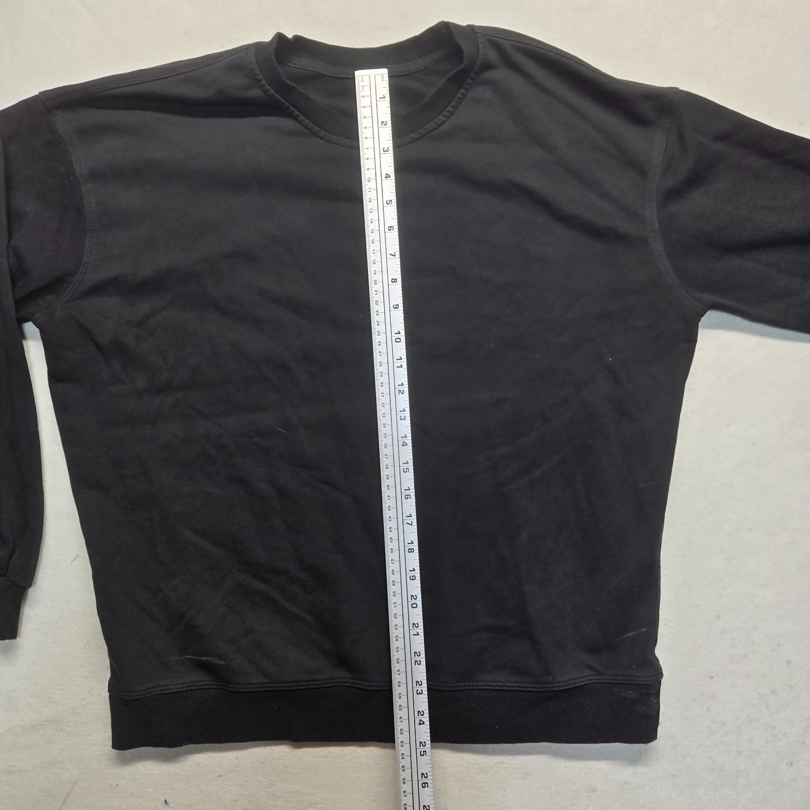 LULULEMON Solid Black Long Sleeve Pull-Over Sweat… - image 6