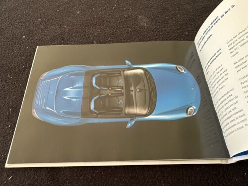 Porsche 911 Speedster 2011 folleto de tapa dura en caja de catálogo de edición limitada 997 - Imagen 14 de 18