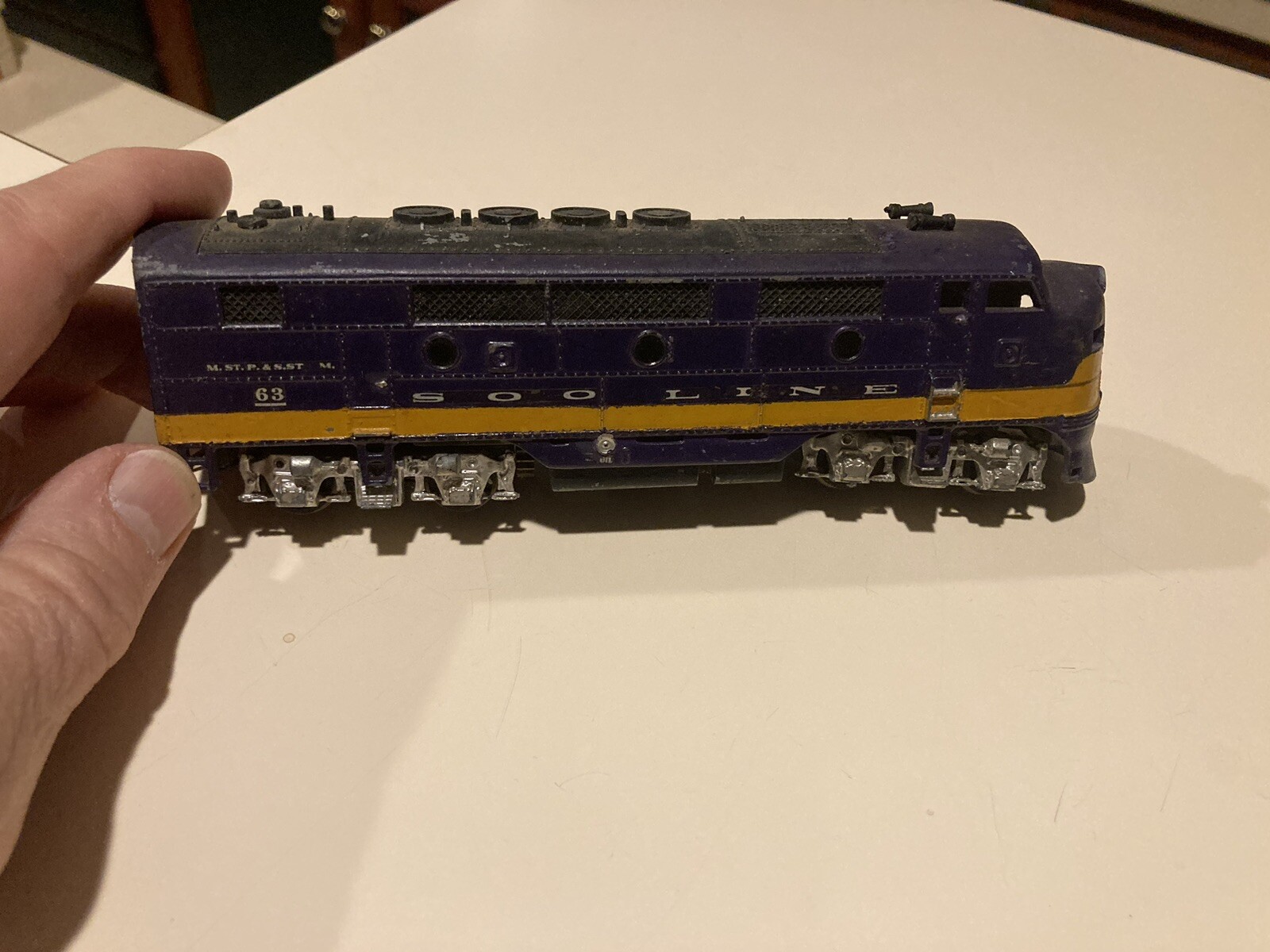 HO Scale Vintage Varney SOO F7 Unpowered And 4 Metal